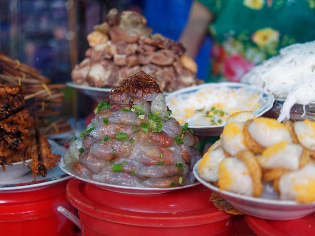 Hong Thang Hotel Хуе Екстериор снимка