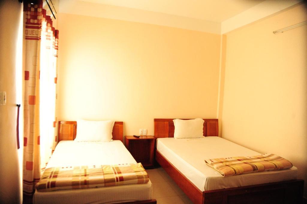 Hong Thang Hotel Хуе Екстериор снимка